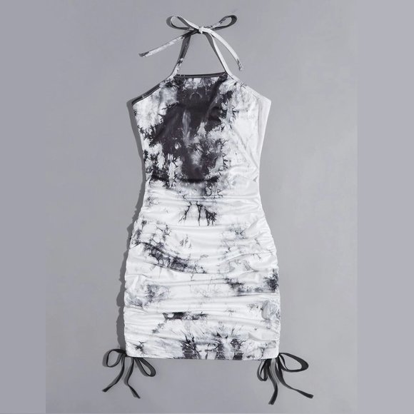 six eight ten Dresses & Skirts - Tie dye Halter Dress Medium